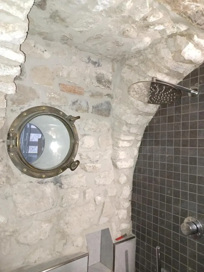 Dependance Apartment Malcesine 0*,